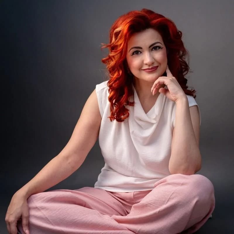 Specializat în Psihoterapeut, Psiholog, Consilier Dezvoltare Personală - Ella Arina Vasilache