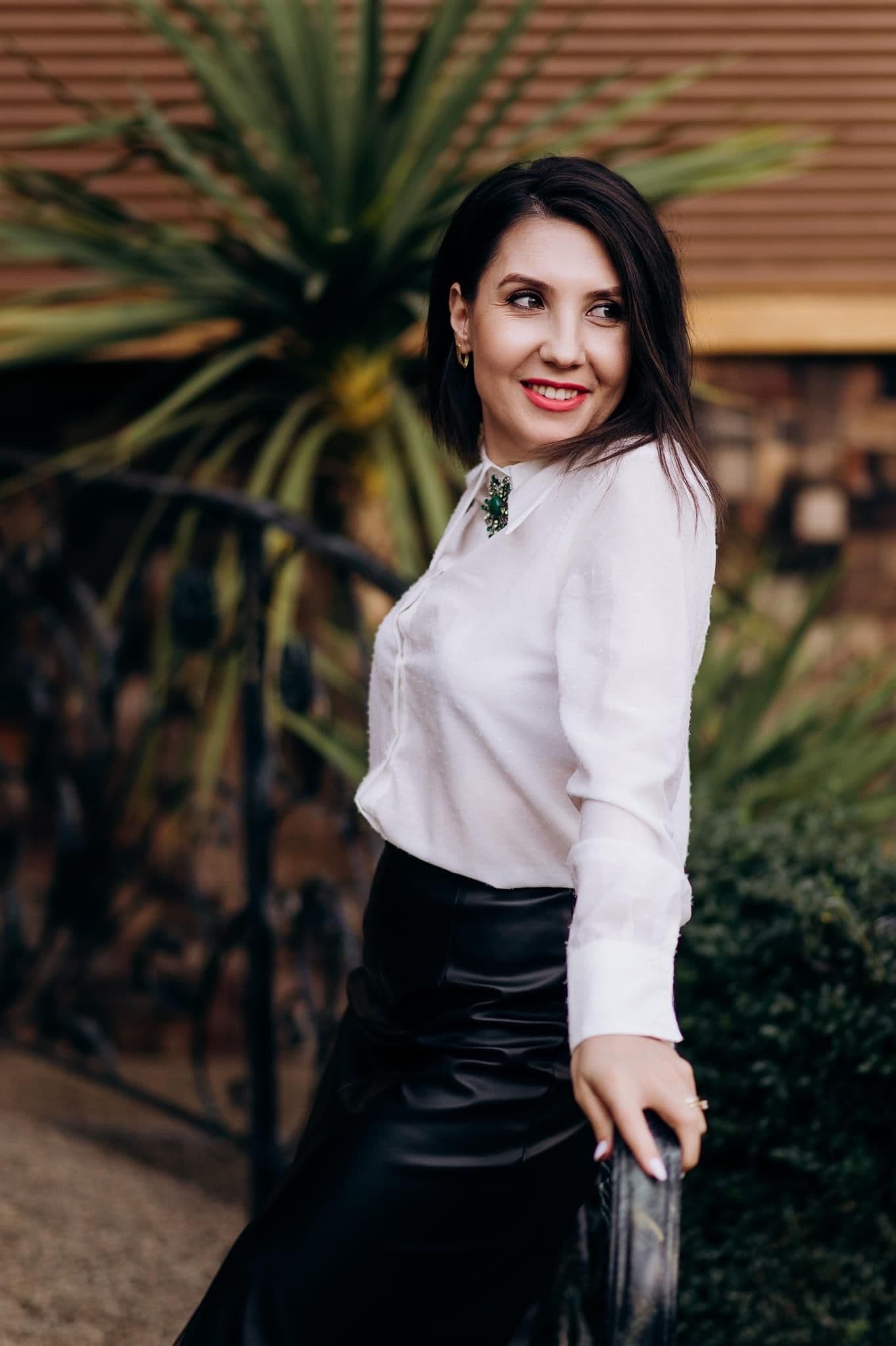 Profesor de Italiană, Engleză - Alexandra Cotruta