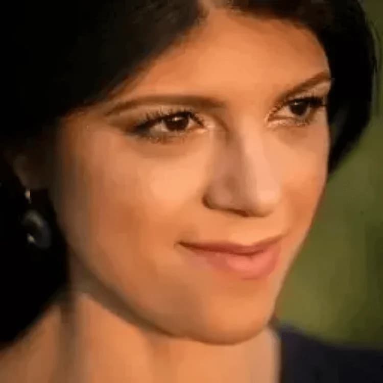 Specializat în Limba Română - Alina Iuliana Popescu