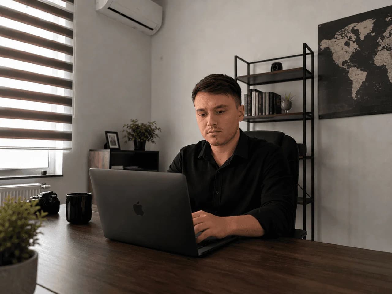 Specializat în Profesor de Informatică, Profesor de Matematică, Profesor de Fizică, Programator - Dragos Cojocaru